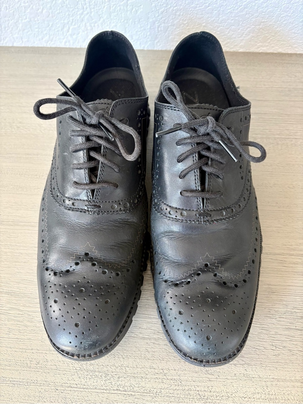 Cole Haan Zerogrand Oxford Wingtips in black leather. Men’s 10.5.